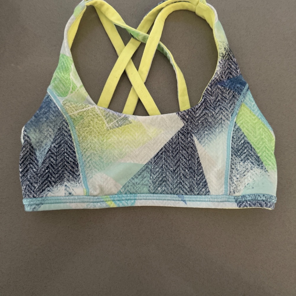 Girls Ivivva reversible sports bra.